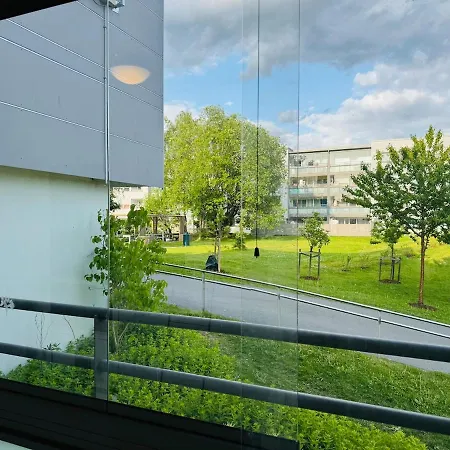 Appartement Modern Flat Near Metro Garage 85sm