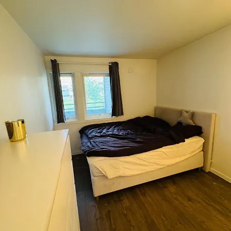 Modern Flat Near Metro Garage 85sm *